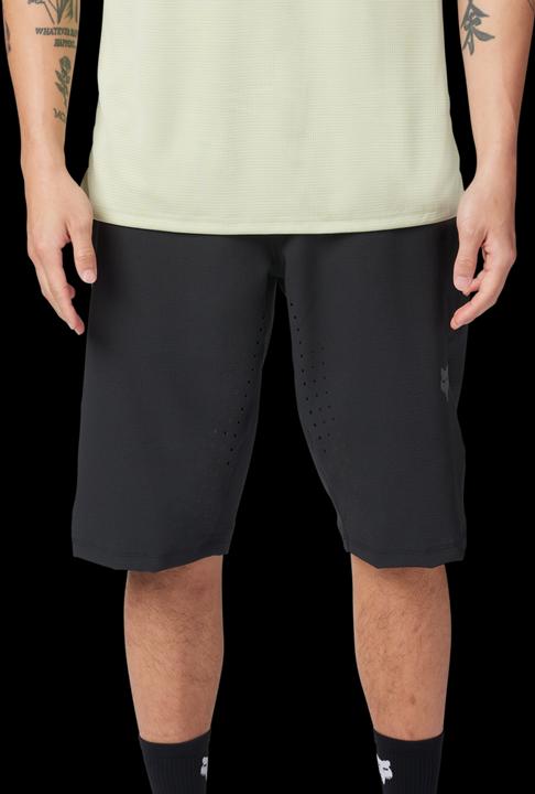 Actual product image Fox Short 24 Defend Blk (40, XXL)