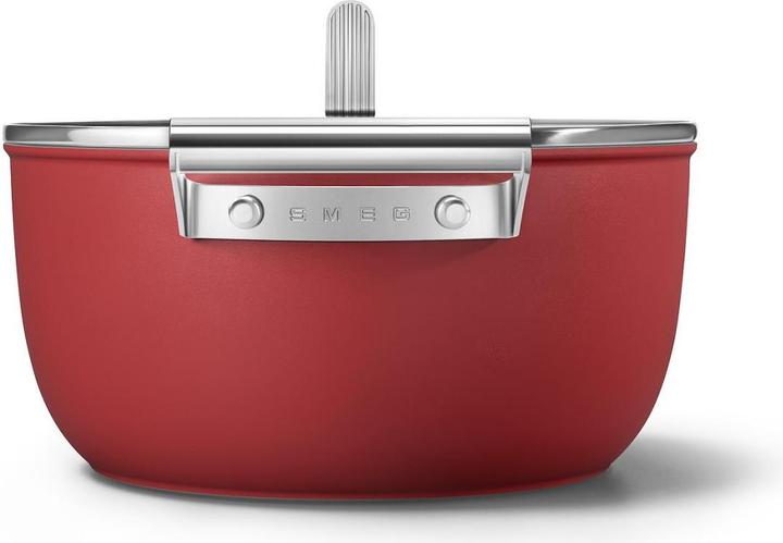 Productafbeelding Smeg CKFC2411RDM Braadpan Ø 24 cm met glazen deksel, 2 handgrepen, rood (24 cm, Braadpan + kasserol, Roestvrij staal, Aluminium)