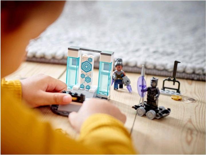 Produktbild LEGO Shuris Labor (76212, LEGO Marvel)