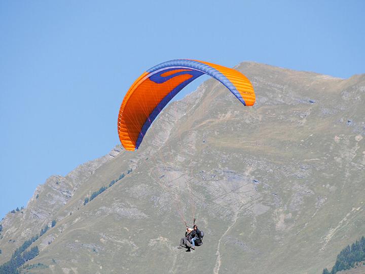 Image du produit Smartbox Sensations parapente : vol magique de 12 min pour 2 dans les Alpes vaudoises (2 pers.)