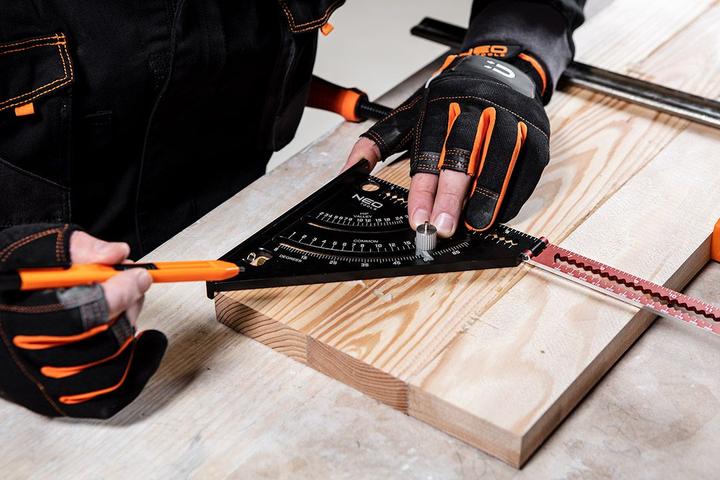 Productafbeelding Neo Vierkant met een liniaal (18.50 cm)