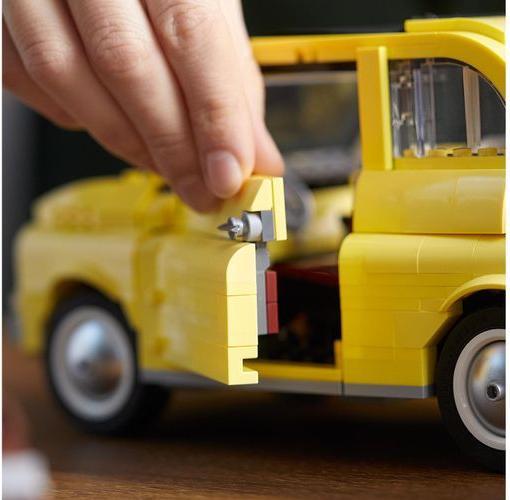 Image du produit LEGO Fiat 500 (10271, LEGO Creator Expert, LEGO difficiles à trouver)