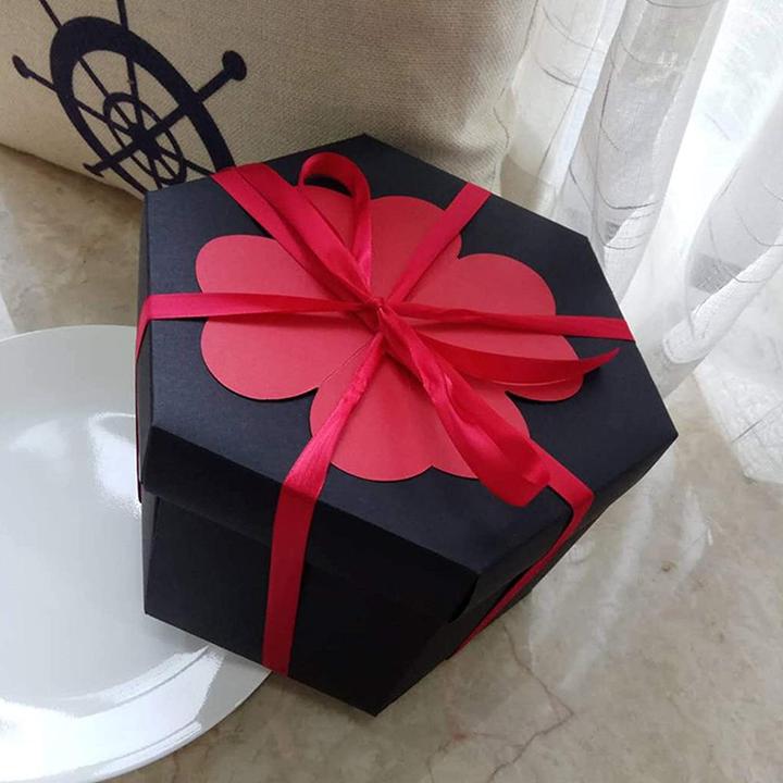Actual product image JTI Explosion box, gift box - hexagon (Gift box, 1 x)