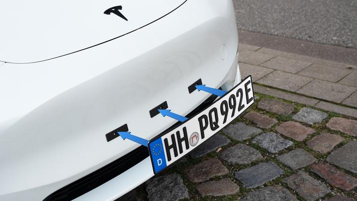 Image du produit Ivality Legaler Magnet-Kennzeichenhalter für Tesla Model 3/Y (Avant + arrière)