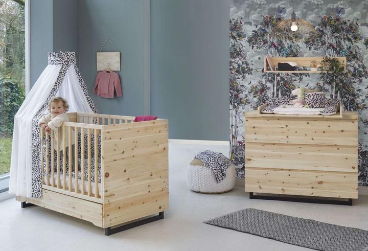Produktbild Schardt ZIRBE Sparset aus Kombi-Kinderbett, Umbauseiten, Wickelkommode (Babybett, Wickelkommode)