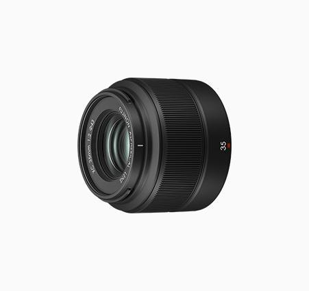 Actual product image Fujifilm Fujinon XC 35mm F/2 (Fujifilm X, APS-C / DX)