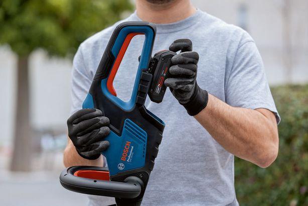 Actual product image Bosch Professional BOSCH 06008C9500 (Cordless hedgecutters)