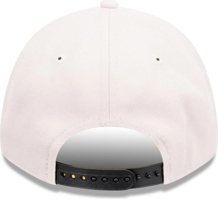 Actual product image New Era 9Forty Chicago Bulls