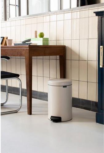 Image du produit Brabantia Poubelle à pédale NewIcon 12 l, Soft Beige (12 l)