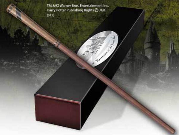 Actual product image Noble Collection Harry Potter Wand Lavendar Brown (Character Edition)