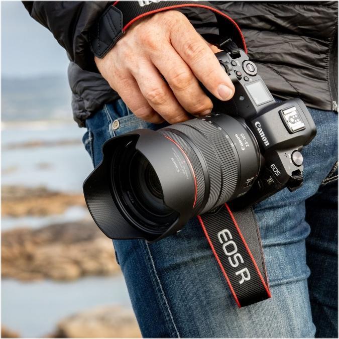 Produktbild Canon EOS R + RF 24-105 mm F4-7,1 IS STM (24 - 105 mm, 30.30 Mpx, Vollformat)