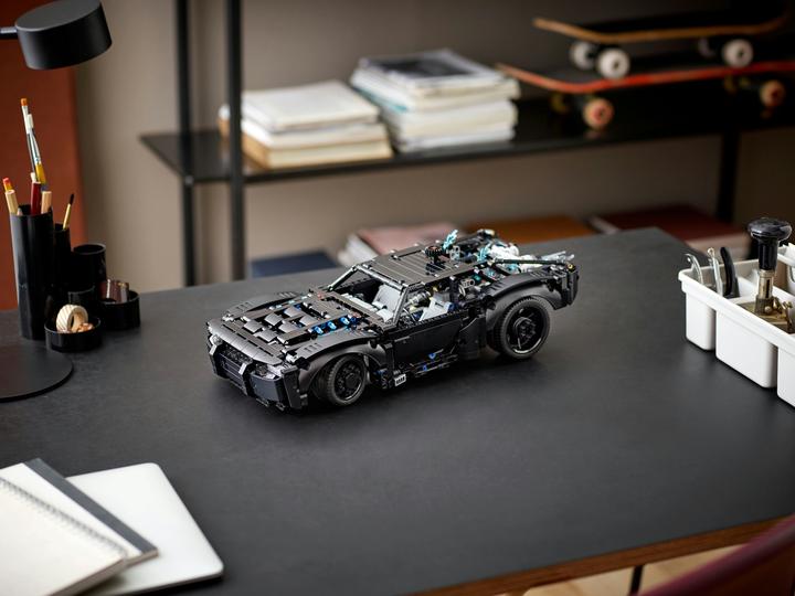 Image du produit LEGO La Batmobile de Batman (42127, LEGO Technic)