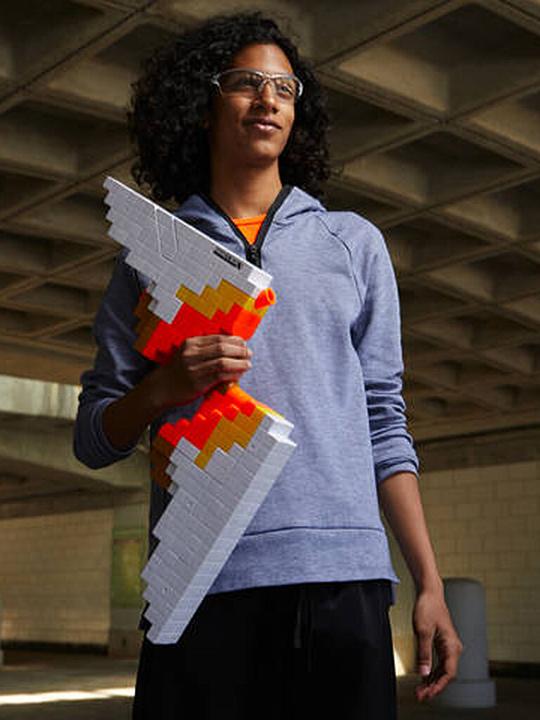 Actual product image Nerf Minecraft motorised sabrewing bow fires darts