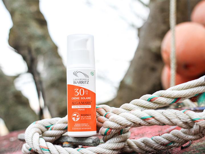 Image du produit Laboratoires de Biarritz Alga Maris Crème solaire bio (Crème solaire visage, SPF 30, 50 ml, 81 g)