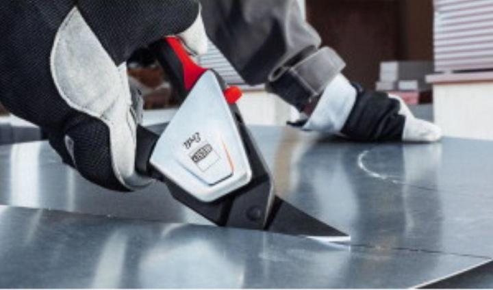 Productafbeelding Erdi Plaatschaar D39ASS rechts knippen (230 mm)