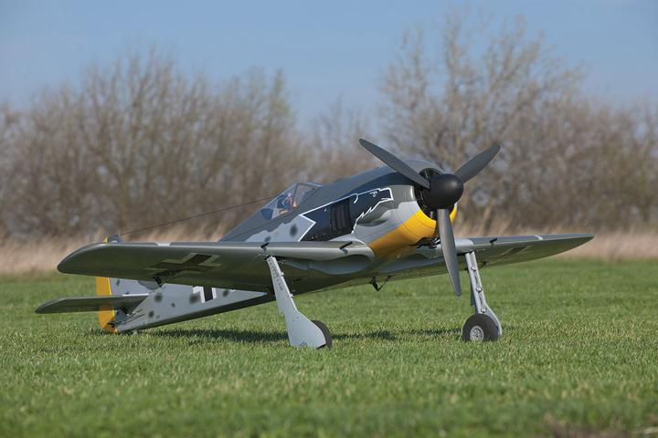 Actual product image TopFlite Top Flite Giant FW 190 ARF