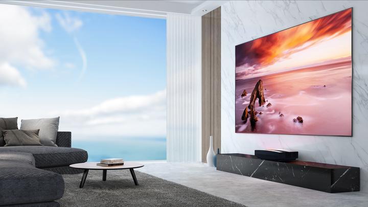Actual product image XGIMI Aura (4K, 2400 lm, 0.233:1)