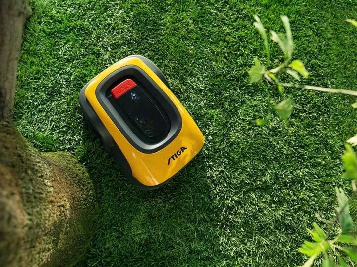 Productafbeelding Stiga De A 1500 is de enige robotmaaier met 's unieke gepatenteerde Active Gu (1500 m²)