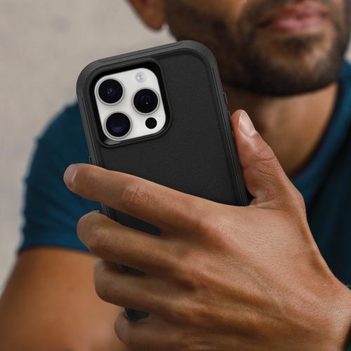 Actual product image OtterBox Defender (Apple iPhone 15 Pro)