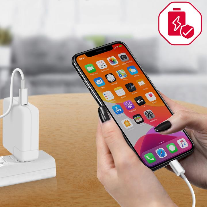 Produktbild Maxlife USB C – Lightning (1 m, USB 2.0, 20 W)