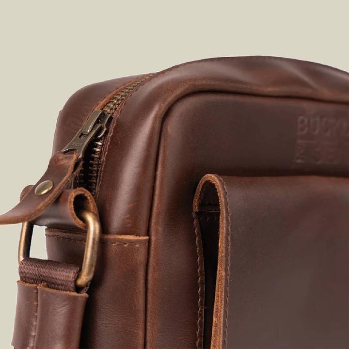 Produktbild Buckle & Seam Leder Reporter Bag Collector Braun/Dots