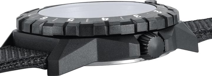 Produktbild Luminox F117 x SKUNK WORKS HERITAGE 6440H SERIES (Fliegeruhr, 44 mm)