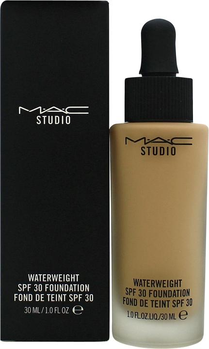 Actual product image MAC Cosmetics Studio Waterweight (No. NC25)
