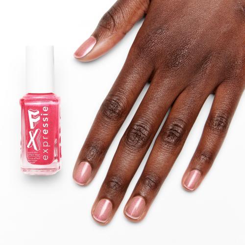 Actual product image Essie Expr (515 Ethereal Glow, Colour paint)