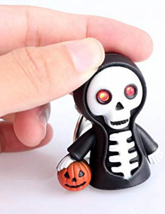 Image du produit PhoneLook Porte-clés squelette effrayant pour avec yeux LED rouges Fonctionnement à piles
