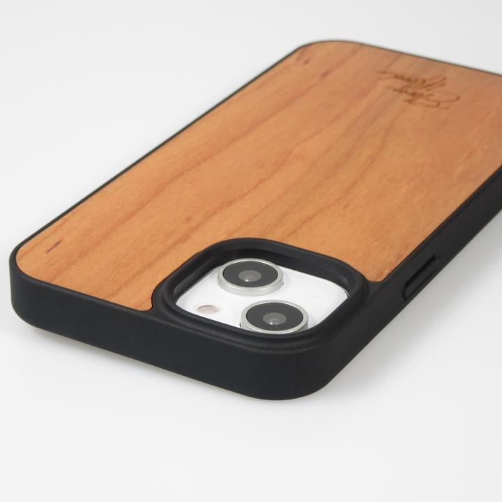 Actual product image Eleven Wood Cherry cover (Apple iPhone 14)