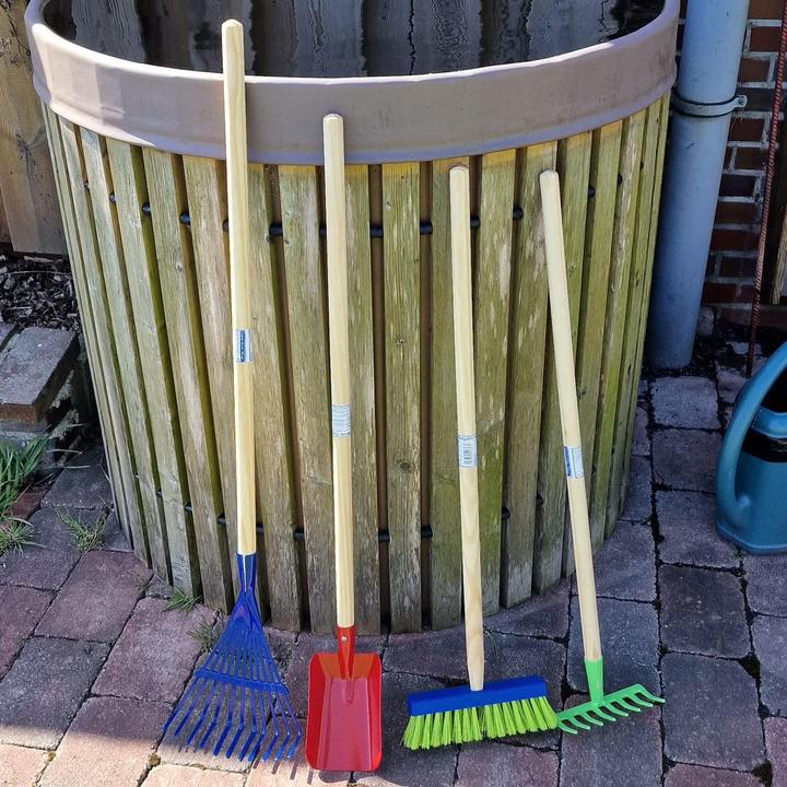 Immagine prodotto Land-Haus-Shop Set di attrezzi da giardino per bambini