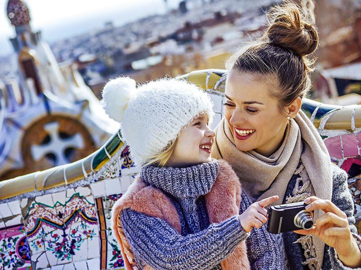 Immagine prodotto Smartbox Joyeux Noël : 1 nuit en Europe (2 pers.)