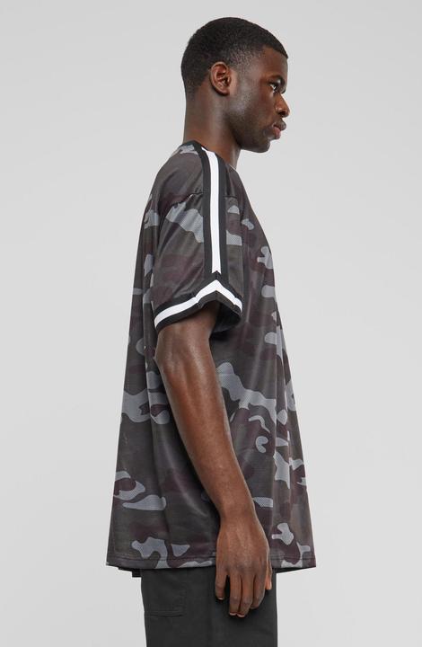 Actual product image Urban Classics Oversized Mesh AOP Tee - 142647 (L)