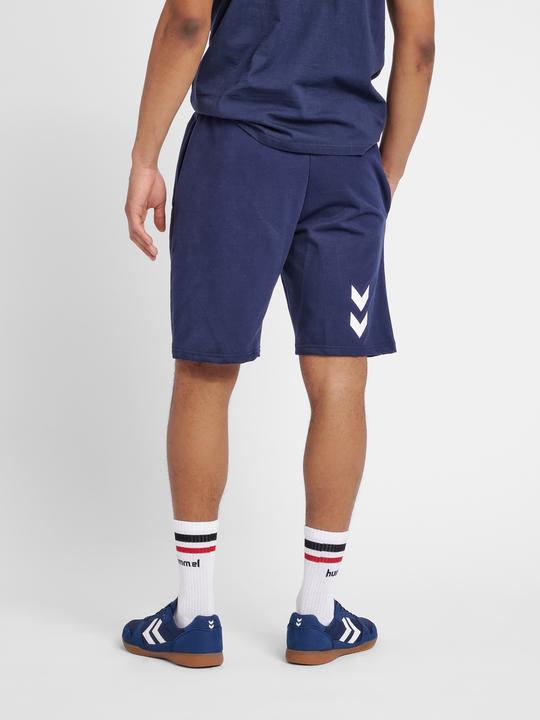 Actual product image hummel Go Cotton Bermuda Shorts (L)