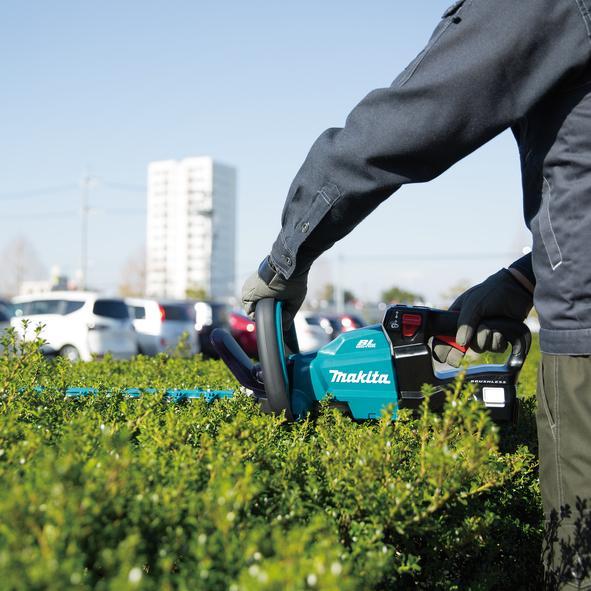 Actual product image Makita DUH501Z Cordless hedge trimmer, without battery and charger! (Cordless hedgecutters)