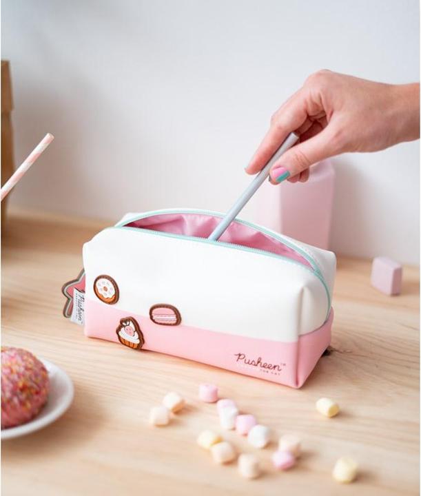 Actual product image Accessories bag Pusheen