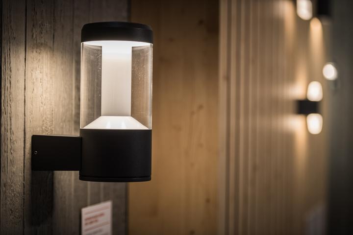 Immagine prodotto Ledvance Lanterna Endura in stile moderno (610 lm, IP44)