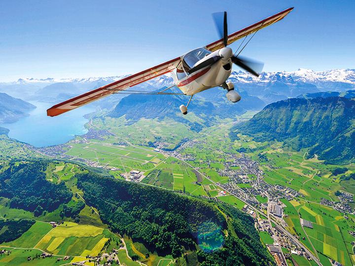 Actual product image Smartbox Panoramic flight over the Swiss Alps (1 pers.)