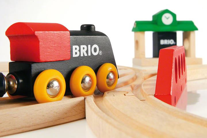 Actual product image Brio Classic Track Eight Set