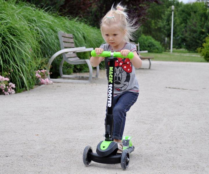 Produktbild Mally Scooter Milly Magic 3, green
