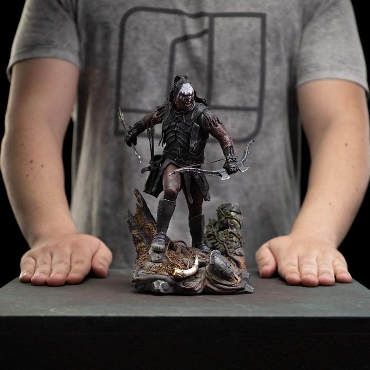 Produktbild Iron Studios Der Herr der Ringe Art Scale Statue 1/10 Lurtz, Uruk-Hai Leader 23 cm