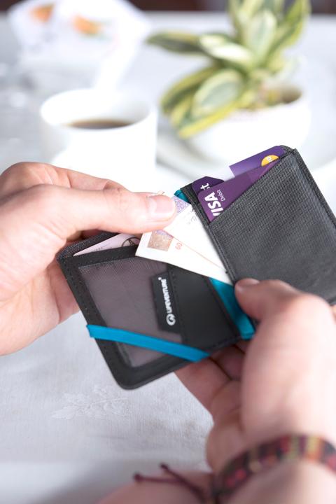 Produktbild Lifeventure Card Wallet