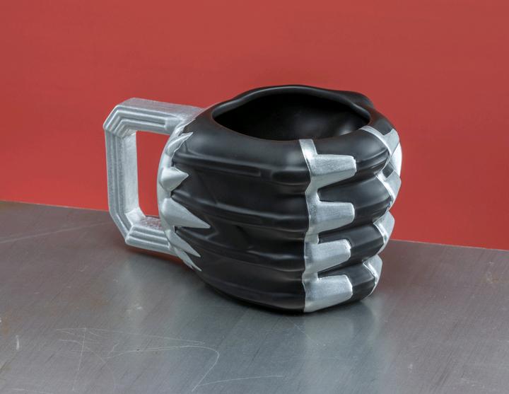 Actual product image Paladone Products Marvel Avengers - Black Panther Shaped Mug (PP4838BP) (330 ml, 1 x)