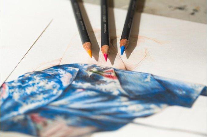 Actual product image Derwent Procolour Pencils, 12 Tin (12 x)