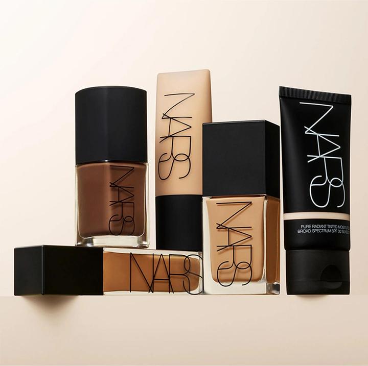 Produktbild NARS Cosmetics Light Reflecting Foundation (Sahel)