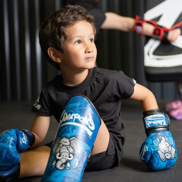 Produktbild 8Weapons 8 WEAPONS Kids Boxing Glove - Jipe blue 6 Oz (6 OZ)