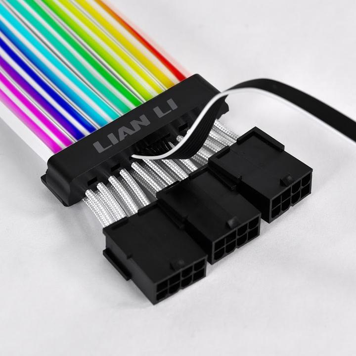 Immagine prodotto Lian-Li Strimer Plus Cavo di alimentazione triplo 8-pin RGB PCIe VGA + telecomando (RGB)