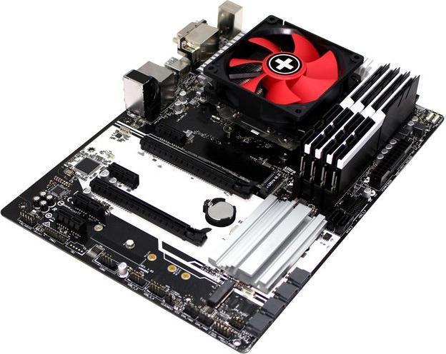 Actual product image Xilence AMD, 600-2200 ± 10% RPM, 65.4 CFM, 14 - A (25 mm)
