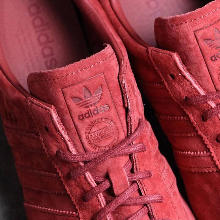 Actual product image adidas Samoa Vintage (42 2/3)