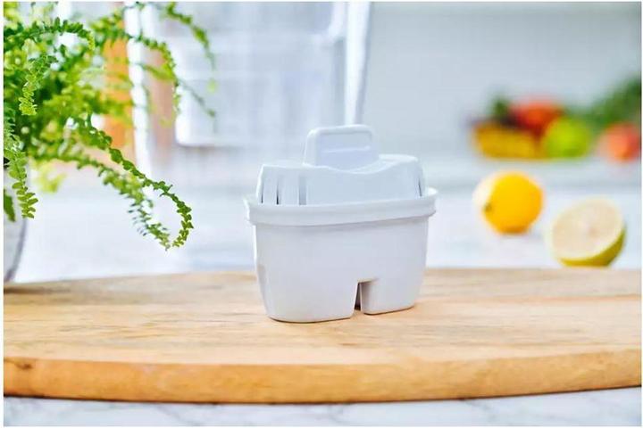 Actual product image Philips Micro Xclean 2.6l jug white AWP2935WHT (1 x)